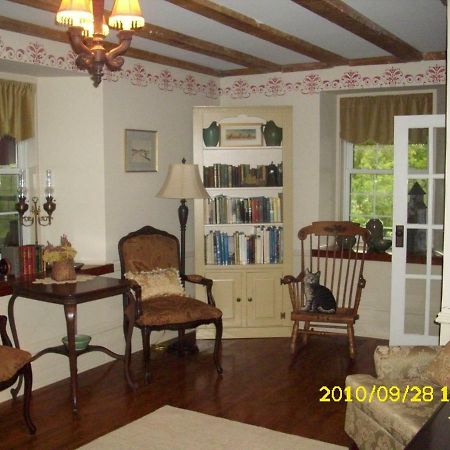 The Old Shipman House Bed & Breakfast 켐트빌 외부 사진